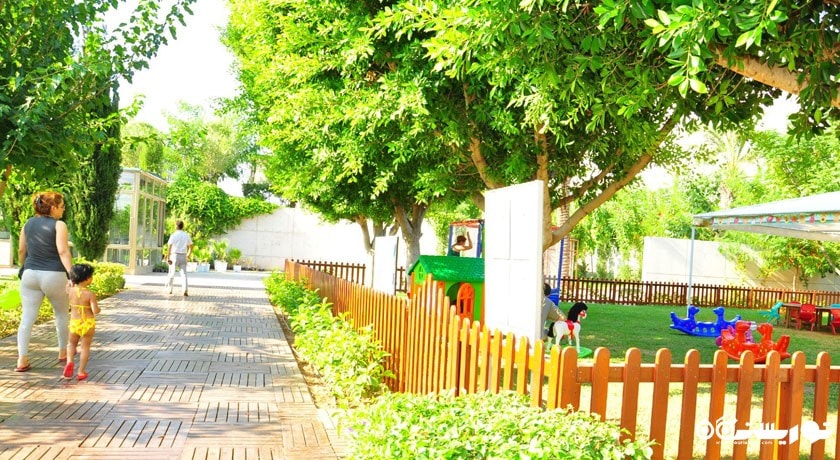 محوطه مخصوص بازی کودکان